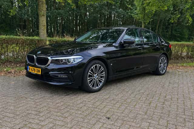 BMW 5-Serie (2019) thumbnail 1