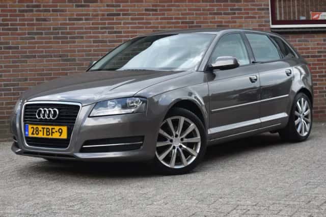 Audi A3 (2012) thumbnail 1