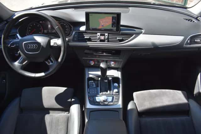 Audi A6 (2015) thumbnail 2