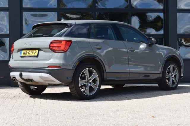Audi Q2 (2017) thumbnail 3