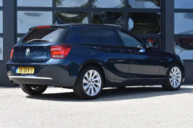 BMW 1-Serie (2011) thumbnail 3