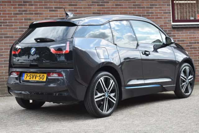 BMW i3 (2013) thumbnail 3