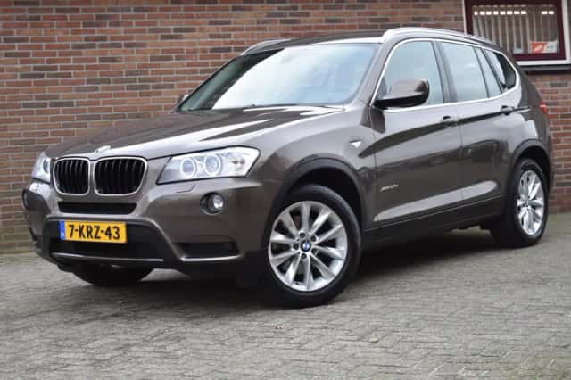 BMW X3 (2013) thumbnail 1