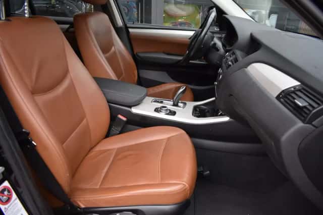 BMW X3 (2013) thumbnail 4