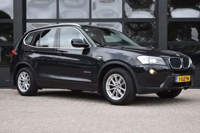 BMW X3 (2013) thumbnail 6