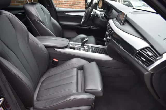 BMW X5 (2017) thumbnail 4