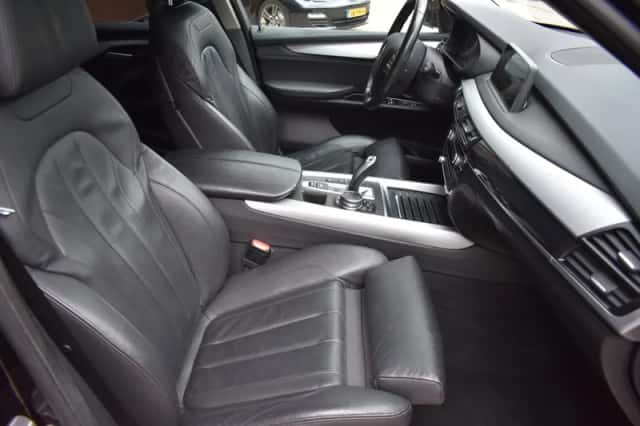 BMW X5 (2015) thumbnail 4