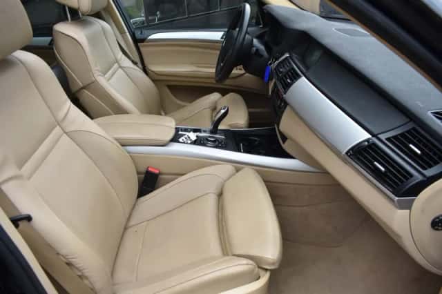 BMW X5 (2011) thumbnail 4