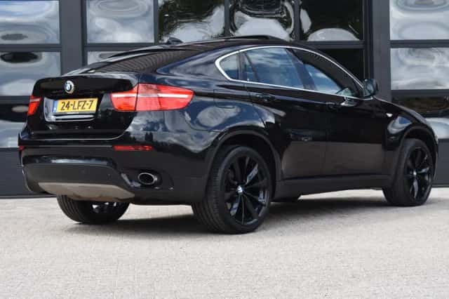 BMW X6 (2010) thumbnail 3