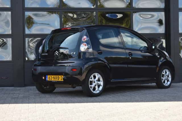 Citroën C1 (2010) thumbnail 3