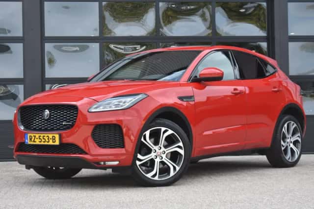 Jaguar E-Pace (2018) thumbnail 1