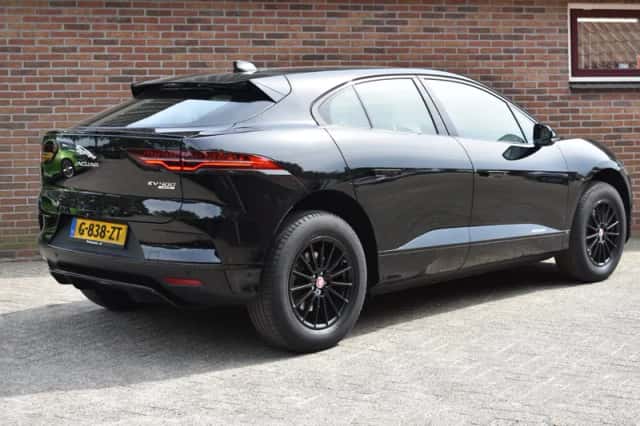 Jaguar I-Pace (2019) thumbnail 3
