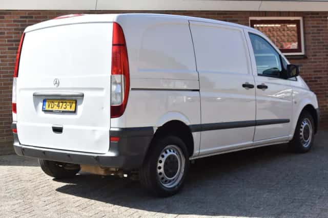 Mercedes-Benz Vito (2013) thumbnail 3