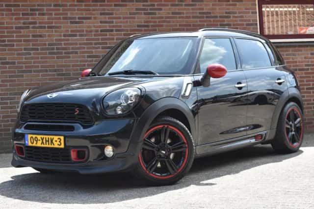 MINI Countryman (2012) thumbnail 1