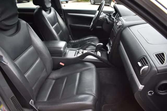 Porsche Cayenne (2007) thumbnail 4