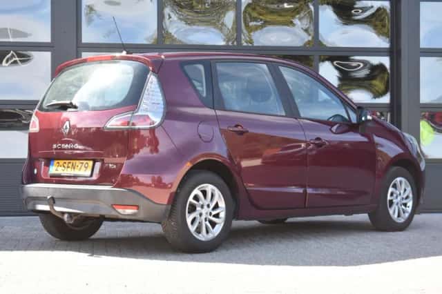 Renault Scénic (2013) thumbnail 3
