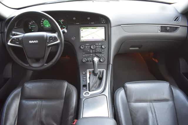 Saab 9-5 (2011) thumbnail 2