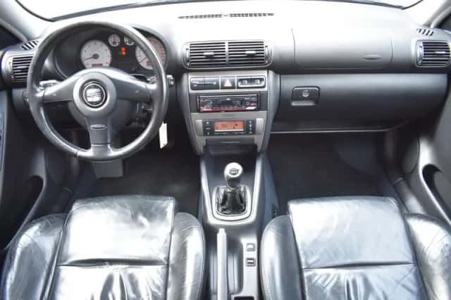 SEAT Leon (2003) thumbnail 2