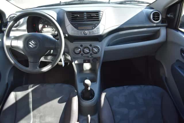 Suzuki Alto (2010) thumbnail 2