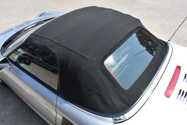 Toyota MR 2 (2000) thumbnail 6