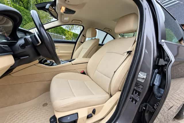 BMW 5-Serie (2011) thumbnail 4