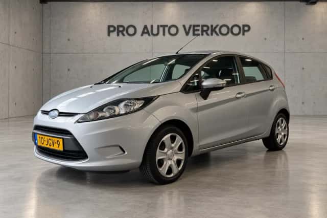 Ford Fiesta (2009) thumbnail 1