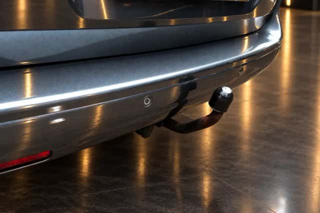 Peugeot 5008 (2015) thumbnail 3