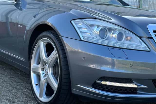 Mercedes-Benz S-Klasse (2009) thumbnail 4