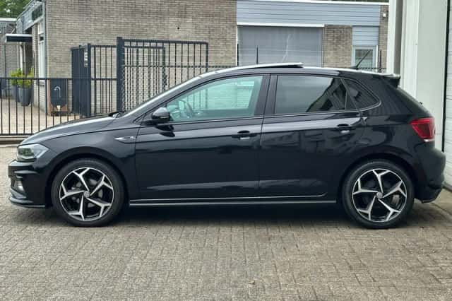 Volkswagen Polo (2018) thumbnail 5