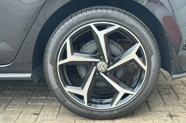 Volkswagen Polo (2018) thumbnail 6