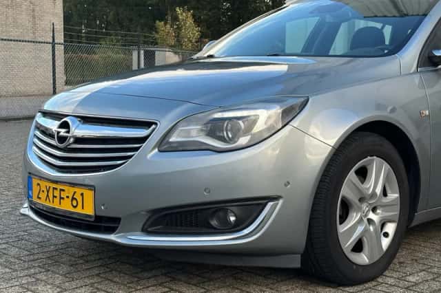 Opel Insignia (2014) thumbnail 4