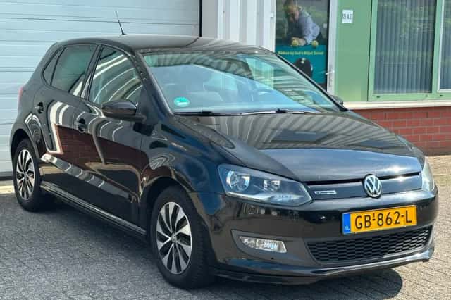 Volkswagen Polo (2015) thumbnail 3