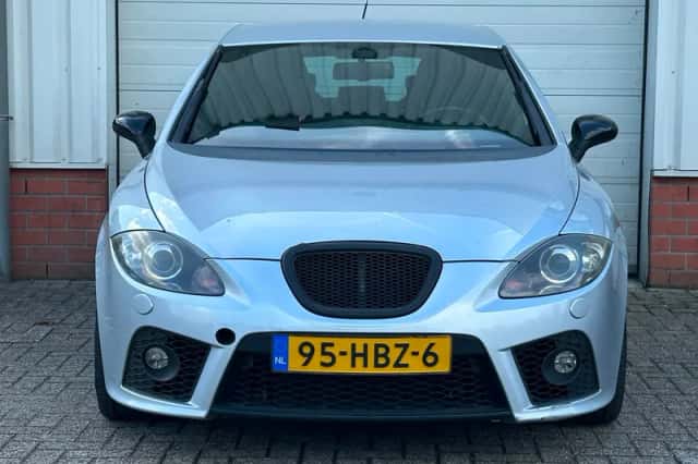 SEAT Leon (2008) thumbnail 2