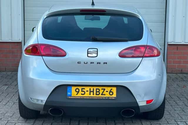 SEAT Leon (2008) thumbnail 6