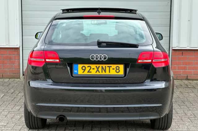 Audi A3 (2012) thumbnail 6