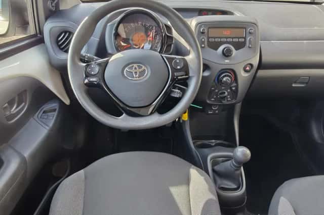 Toyota Aygo (2019) thumbnail 6