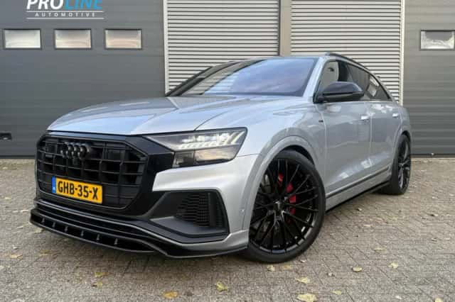 Audi Q8 (2021) thumbnail 1