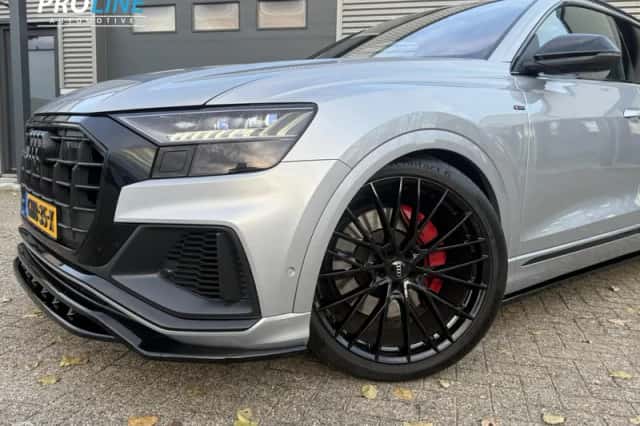 Audi Q8 (2021) thumbnail 5