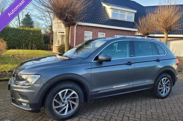 Volkswagen Tiguan (2018) thumbnail 1