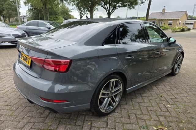 Audi A3 (2019) thumbnail 5