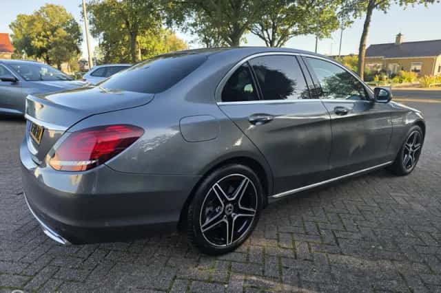 Mercedes-Benz C-Klasse (2020) thumbnail 5