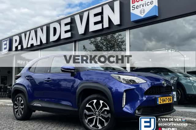 Toyota Yaris Cross (2023) thumbnail 1