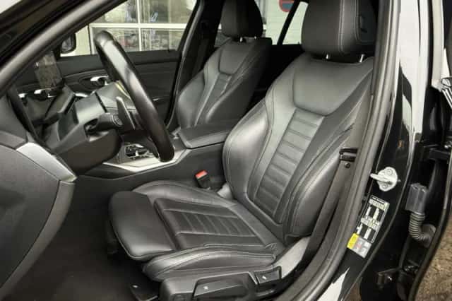 BMW 3-Serie (2023) thumbnail 5
