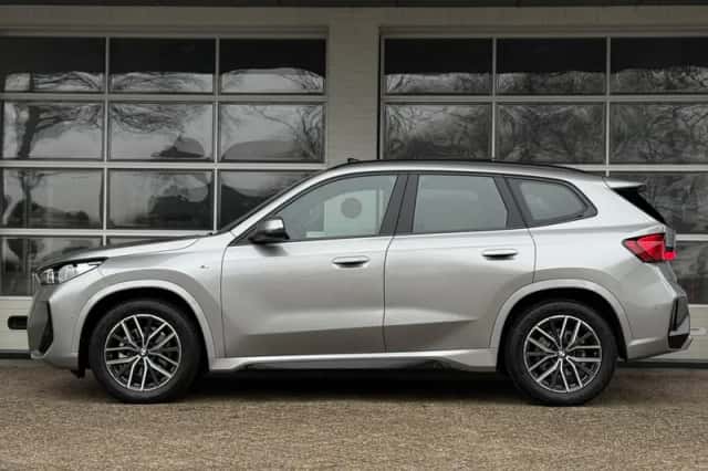 BMW X1 (2025) thumbnail 2