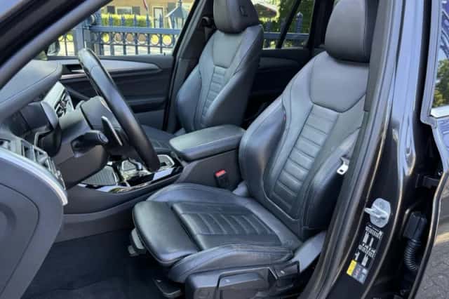BMW X3 (2022) thumbnail 4