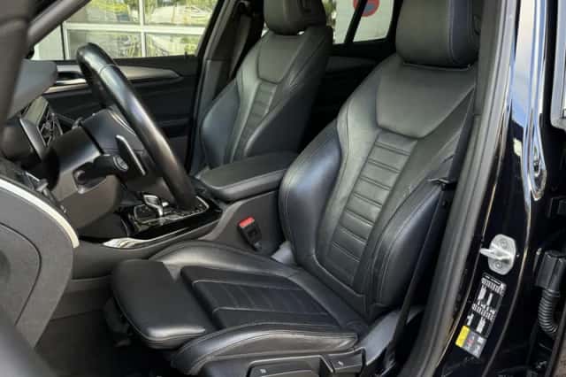 BMW X3 (2022) thumbnail 5