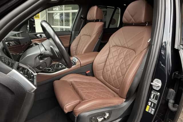 BMW X5 (2023) thumbnail 4