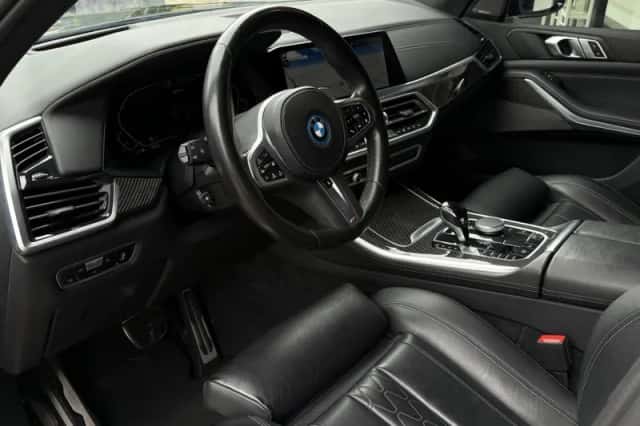 BMW X5 (2022) thumbnail 3