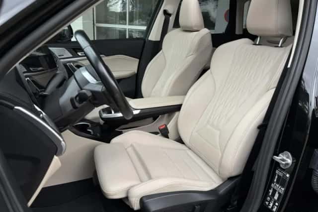 BMW X1 (2023) thumbnail 4