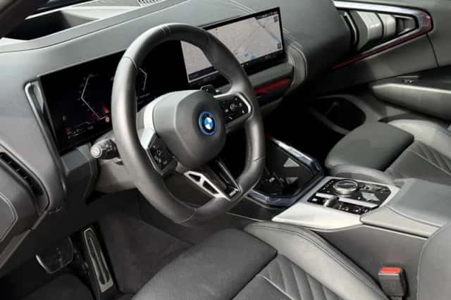 BMW X3 (2025) thumbnail 3